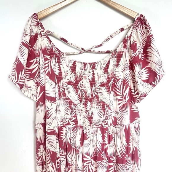 Torrid Pink Cream Leaf Print Maxi Dress ~Sz 2 = 2X ~ Smocked Bodice Off Shoulder - Picture 2 of 13